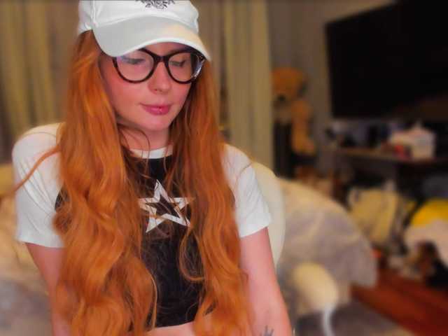 konopushka live webcam show