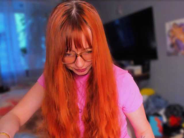 konopushka Live Cam on BongaCams