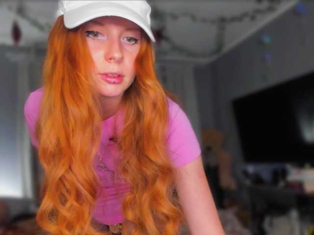 konopushka live webcam show