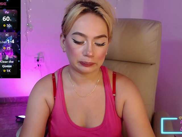 sweetfeeling30 live cam on BongaCams
