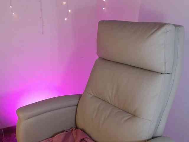 sweetfeeling30 webcam