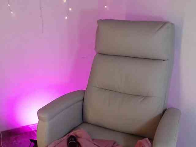 sweetfeeling30 webcam