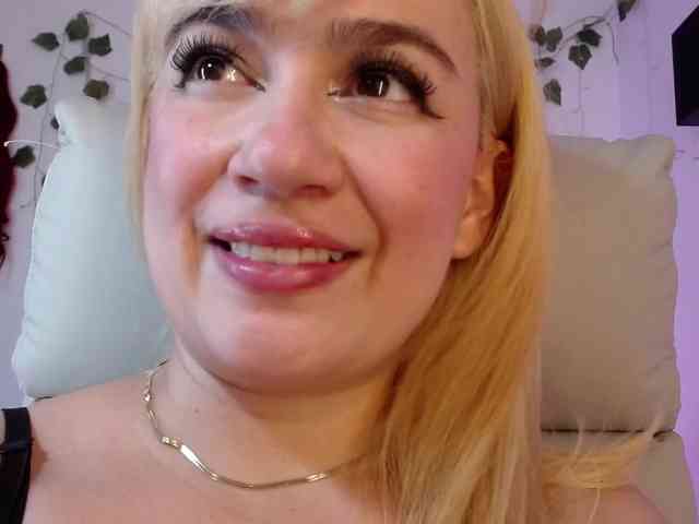sweetfeeling30 webcam