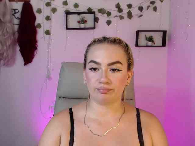sweetfeeling30 webcam
