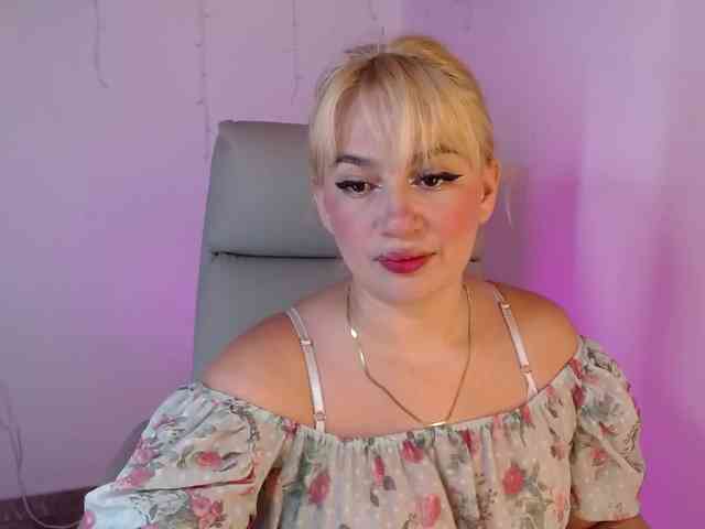 sweetfeeling30 webcam