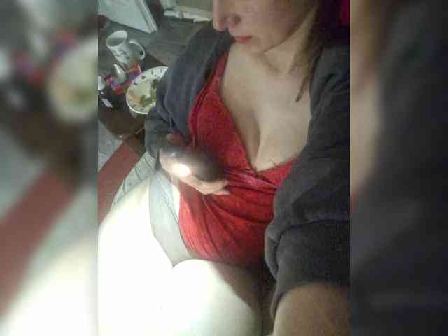 Kira19991999 webcam