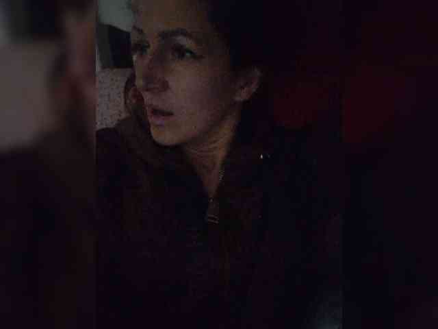 Kira19991999 webcam