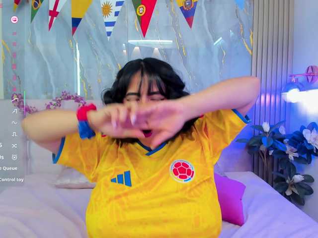 SalomeeHillss