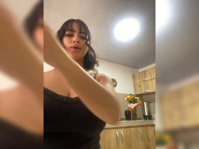 salomehillss- live cam on BongaCams