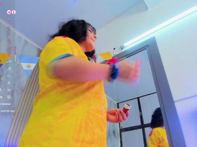 salomehillss- live cam on BongaCams