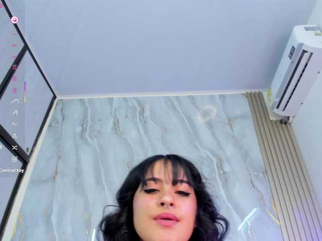 salomehillss- live cam on BongaCams
