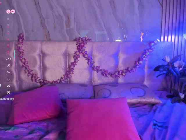 salomehillss- salomehillss-