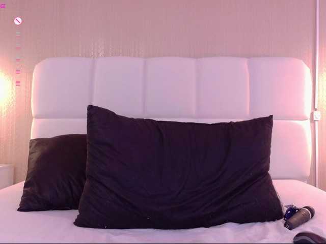 sheylawood live cam on BongaCams