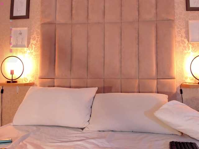 sheylawood live cam on BongaCams