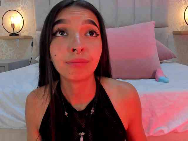 sheylawood webcam