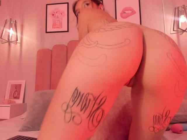 sheylawood webcam