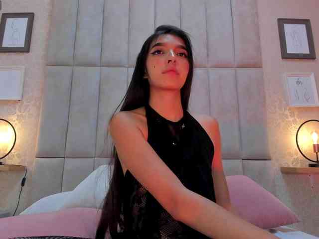sheylawood webcam
