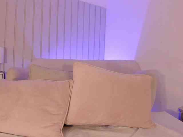 sheylawood webcam