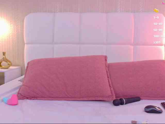 sheylawood webcam