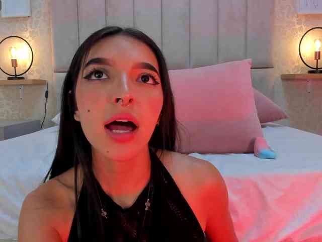 sheylawood webcam