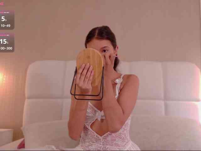sheylawood Live Webcam on BongaCams