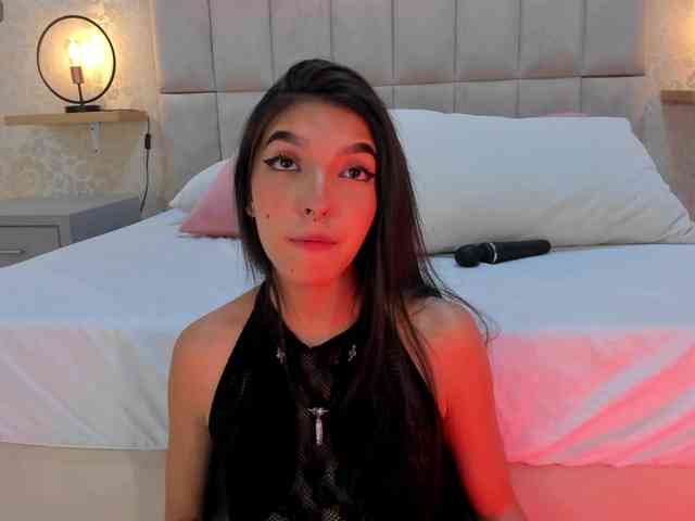 sheylawood webcam