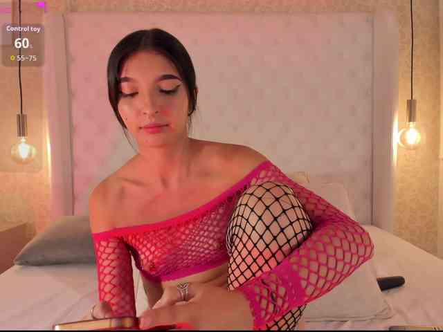 sheylawood webcam