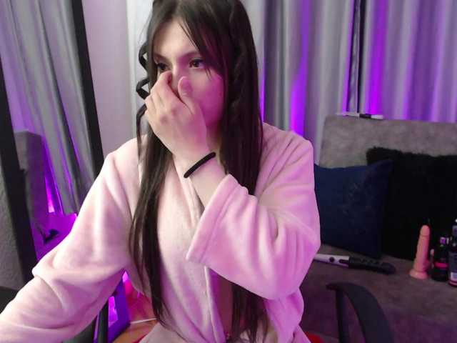 TinaJons's BongaCams show and profile