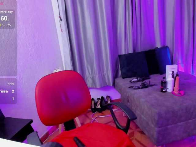 TinaJons live cam on BongaCams