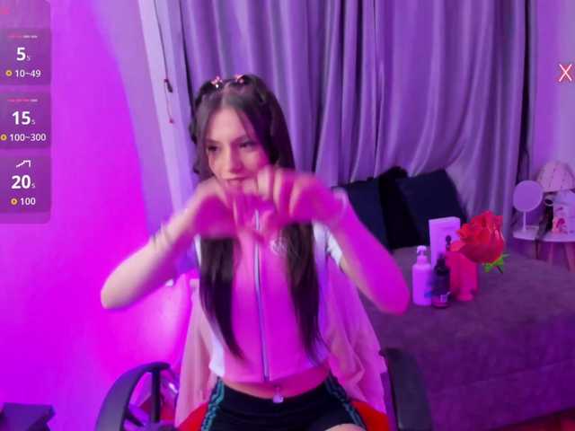 TinaJons live cam on BongaCams