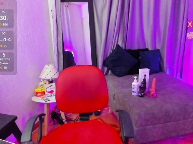 TinaJons live cam on BongaCams