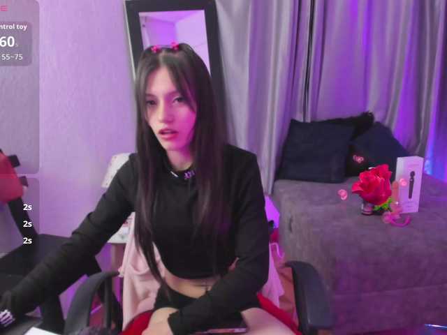 TinaJons live cam on BongaCams