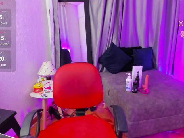 TinaJons live cam on BongaCams