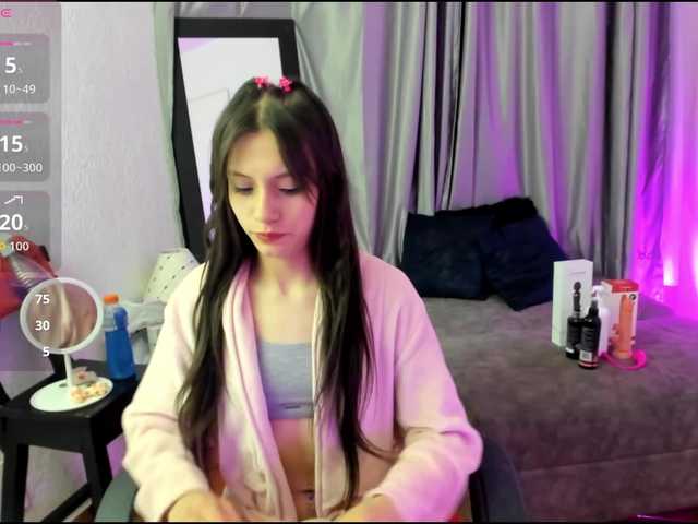 TinaJons live cam on BongaCams