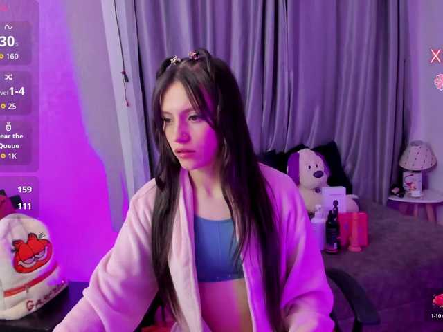 TinaJons live cam on BongaCams