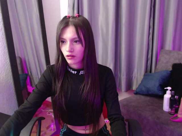 TinaJons's BongaCams show and profile