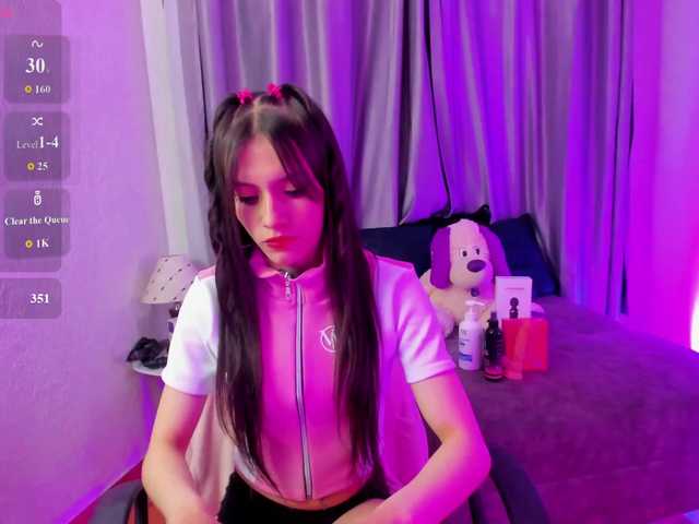 TinaJons live cam on BongaCams