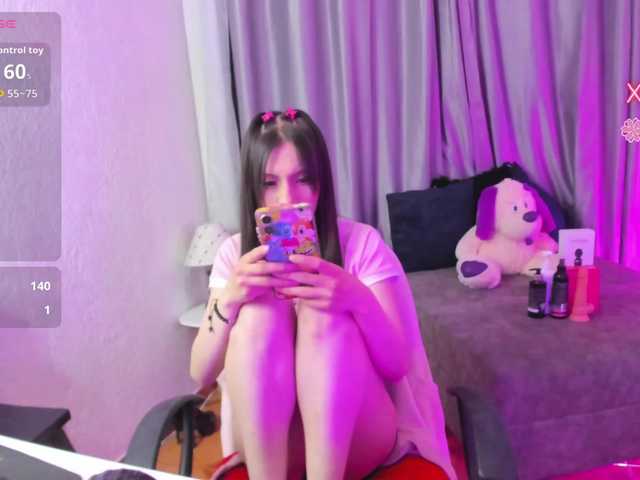 TinaJons live webcam show