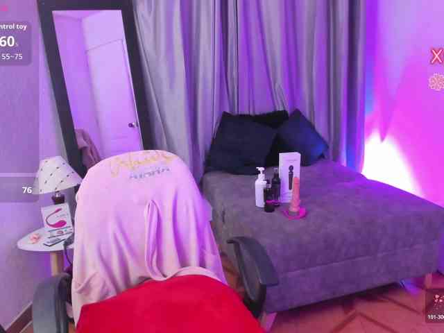 TinaJons webcam