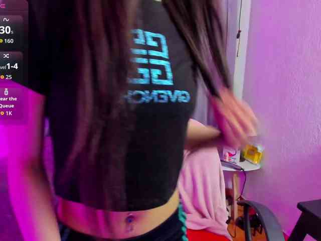 TinaJons webcam