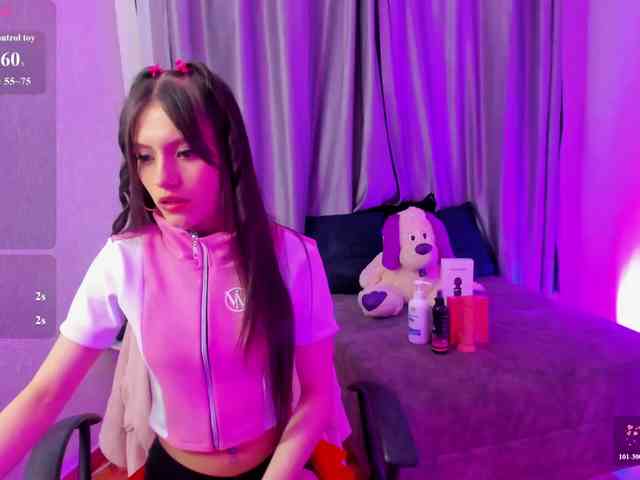 TinaJons webcam