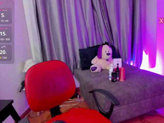 TinaJons webcam