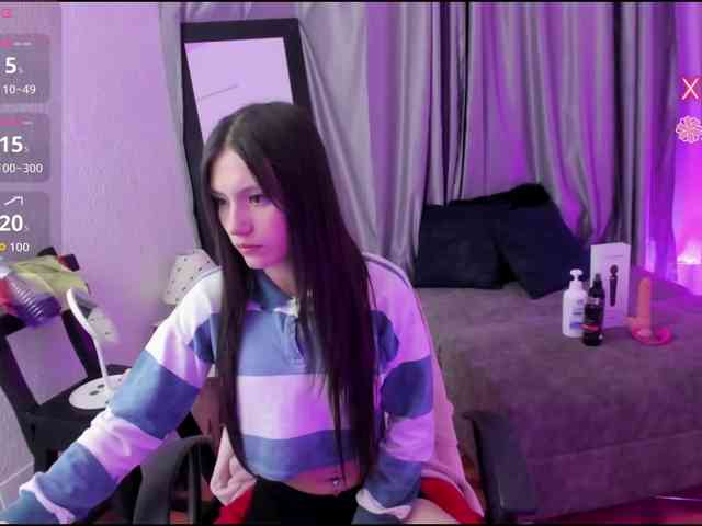 TinaJons webcam