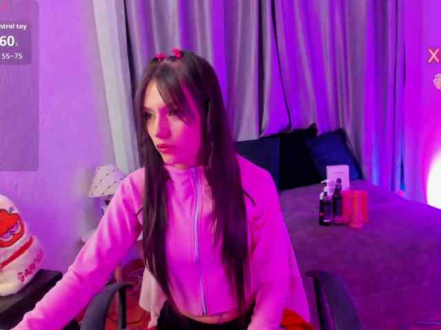 TinaJons webcam