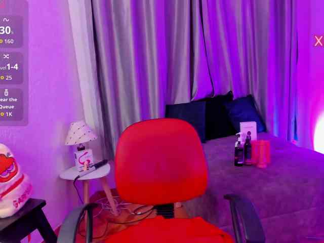 TinaJons webcam