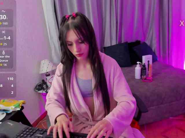 TinaJons webcam