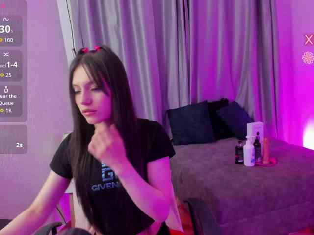 TinaJons webcam