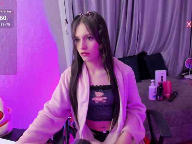 TinaJons webcam