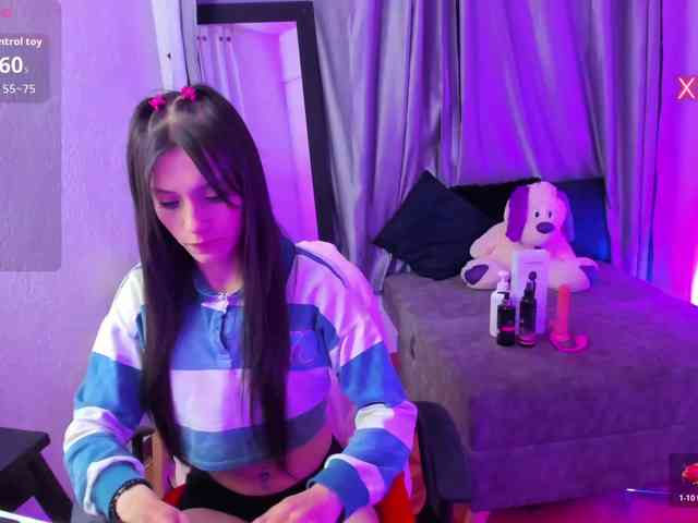 TinaJons webcam