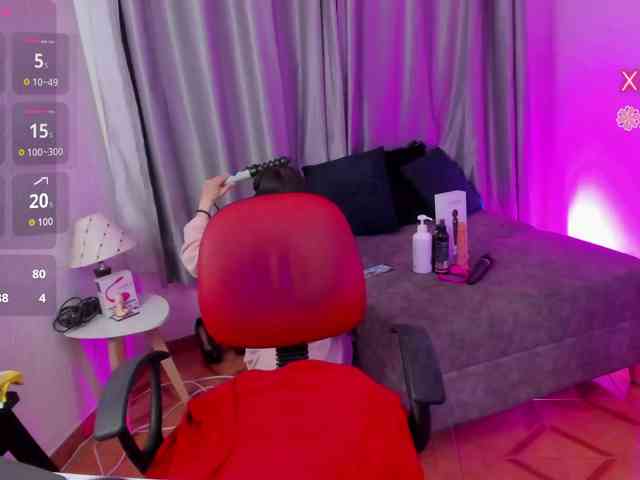TinaJons webcam